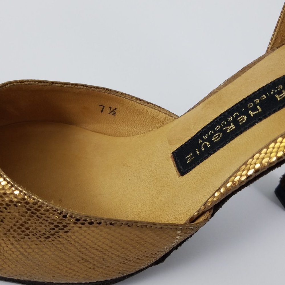 Arika Nerguiz 7.5/8 ankle strap gold leather dance /character shoes rubber soles - Picture 10 of 14